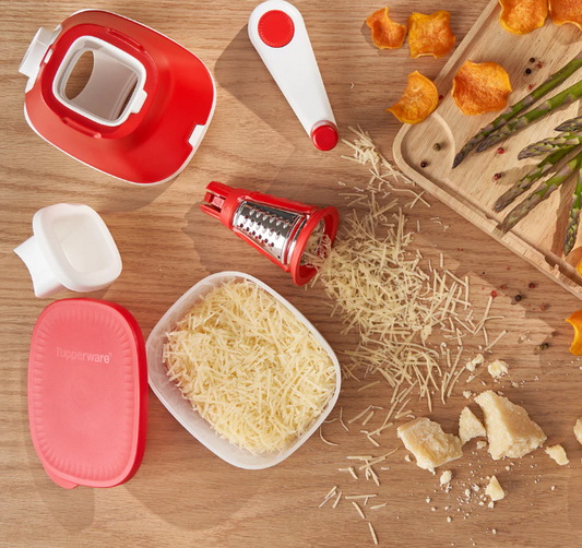 Tupperware® Grate ‘N Store | Dual-Sided Grating System | 1.75 cups / 430 mL | 1-Piece Set